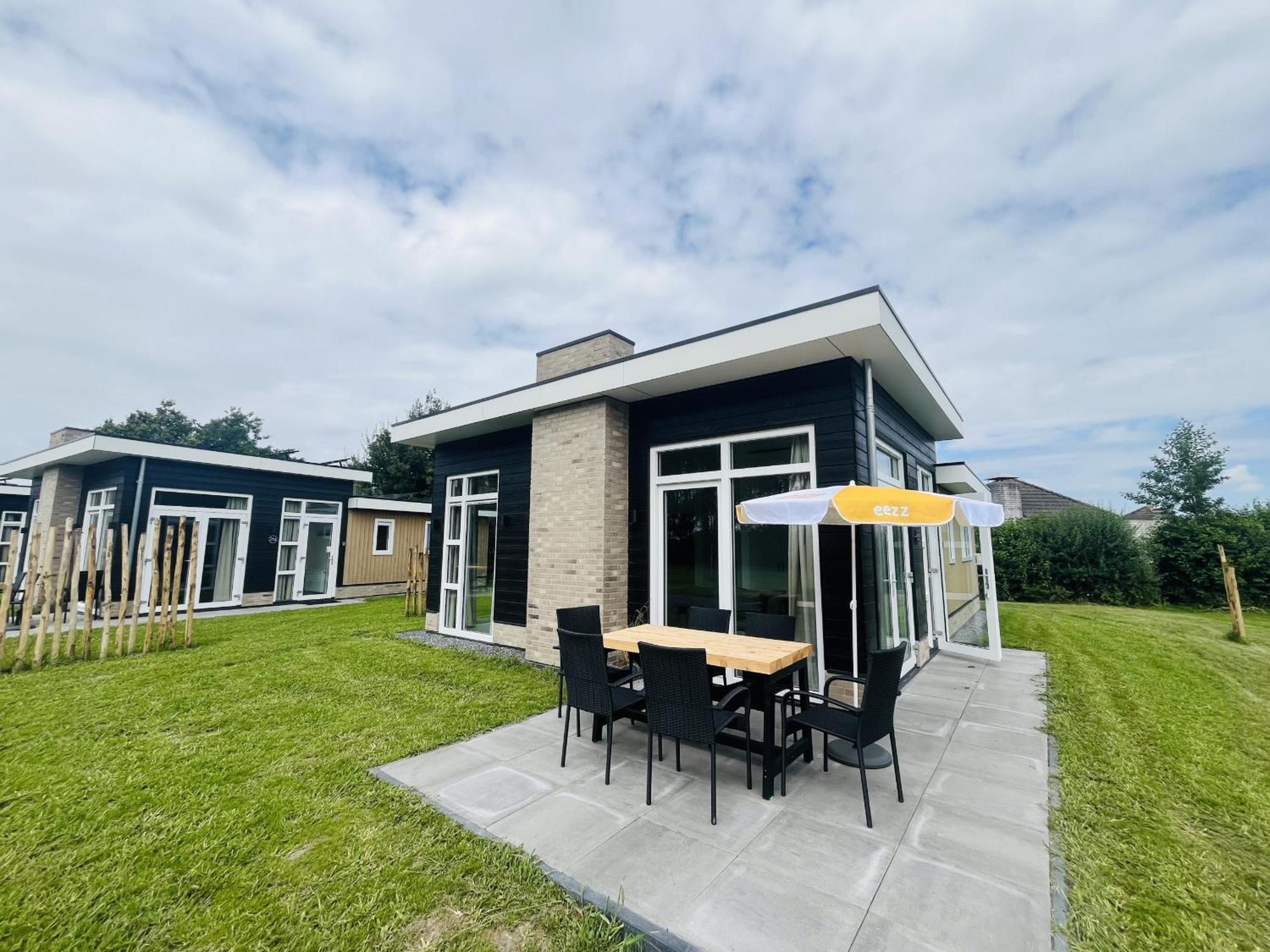 Bungalowpark De Horn - Floresta 213 Dirkshorn Exteriör bild